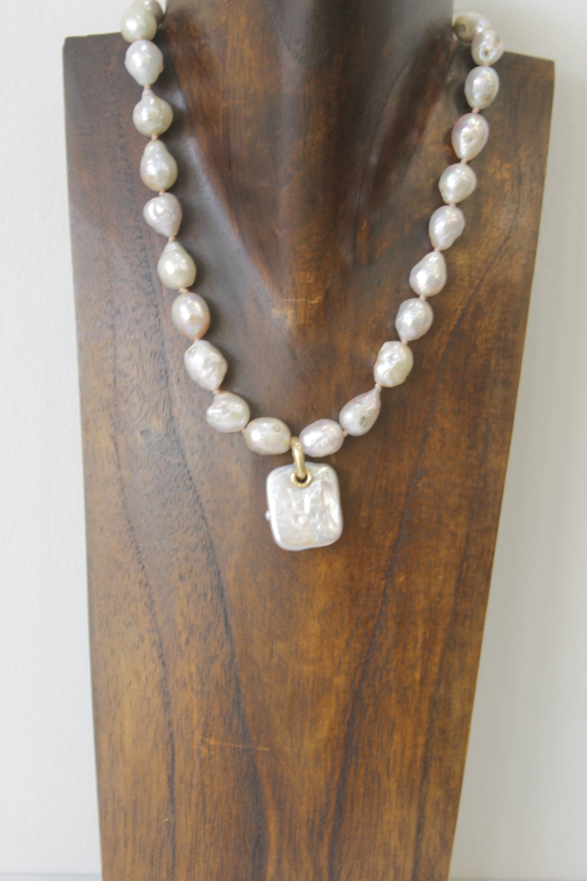 Collar perlas y oro