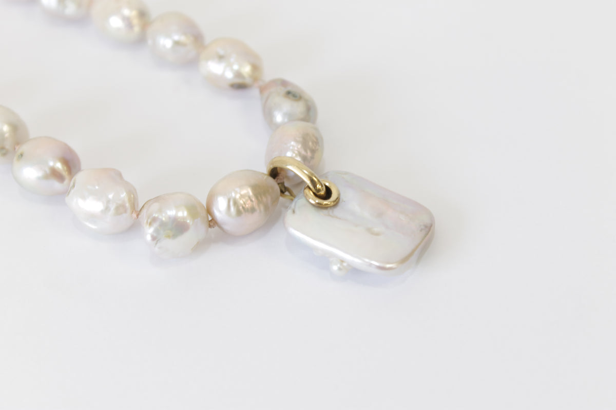 Collar perlas y oro